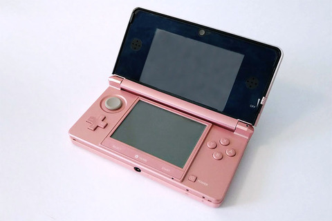 200921-3DS-01